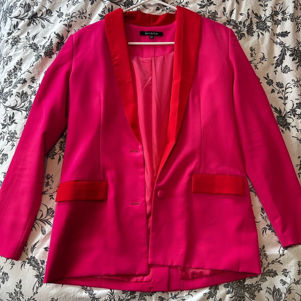 Women’s two-tone blazer, pink and red